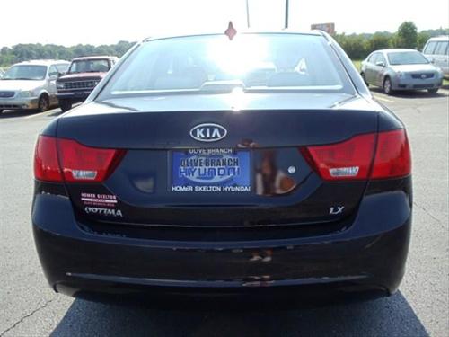 Kia Optima 2010 photo 2