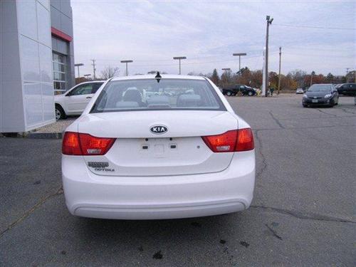 Kia Optima 2010 photo 1