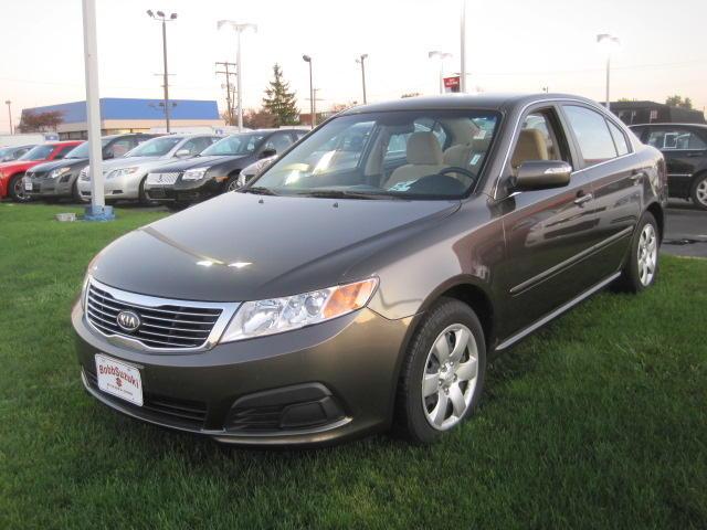 Kia Optima 2010 photo 1