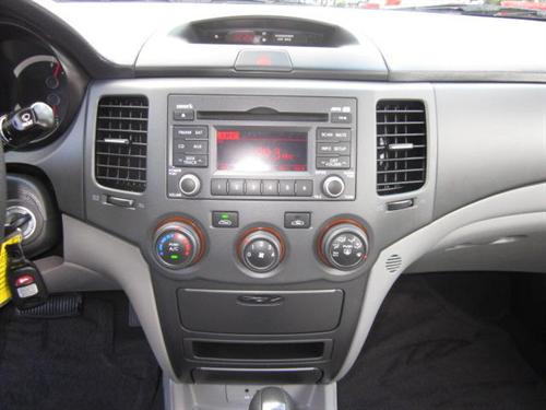 Kia Optima 2010 photo 4