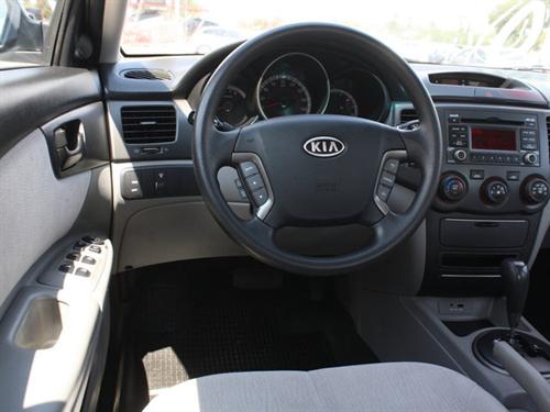 Kia Optima 2010 photo 2