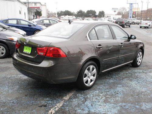 Kia Optima 2010 photo 1
