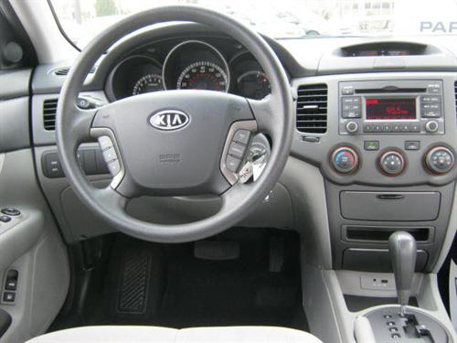 Kia Optima 2010 photo 3