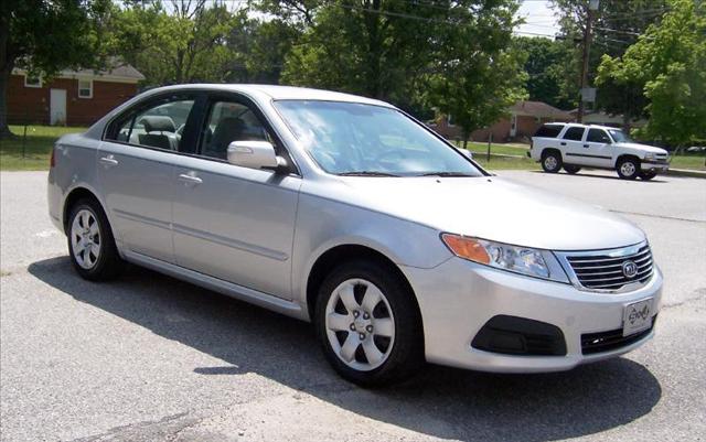 Kia Optima 2010 photo 1