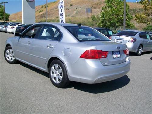 Kia Optima 2010 photo 4