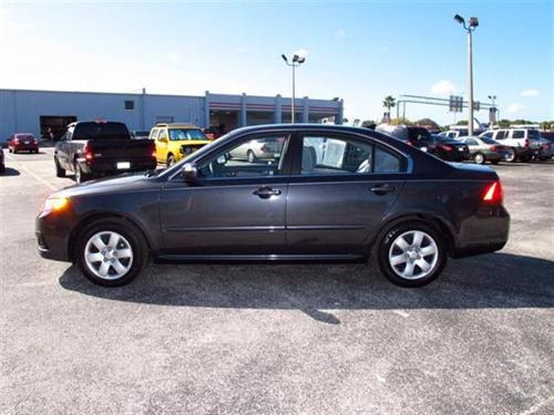 Kia Optima 2010 photo 1