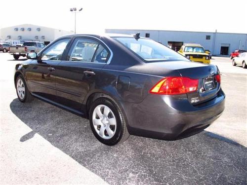 Kia Optima 2010 photo 2