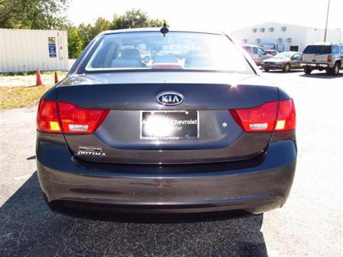 Kia Optima 2010 photo 3