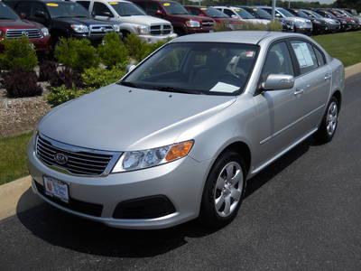 Kia Optima 2010 photo 1
