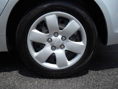 Kia Optima 2010 photo 3