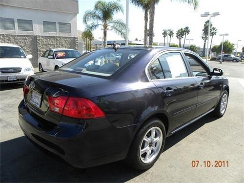 Kia Optima 2010 photo 2