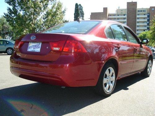 Kia Optima 2010 photo 2