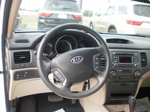 Kia Optima 2010 photo 1