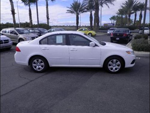 Kia Optima 2010 photo 2