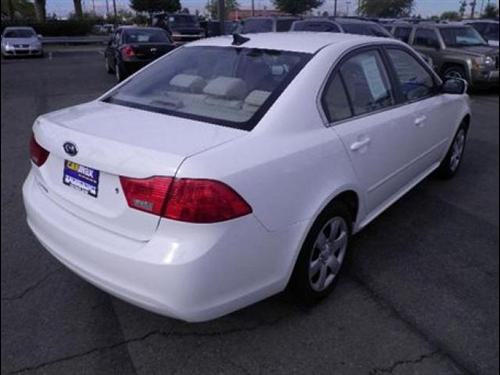 Kia Optima 2010 photo 3