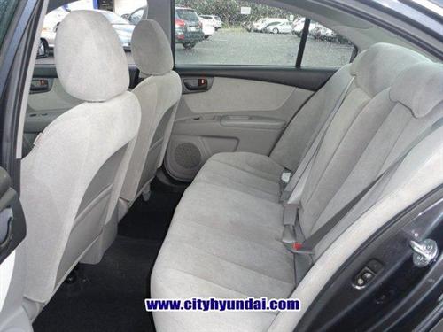 Kia Optima 2010 photo 2