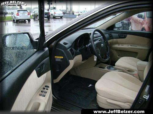 Kia Optima 2010 photo 1