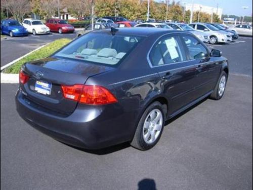 Kia Optima 2010 photo 1