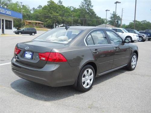 Kia Optima 2010 photo 1
