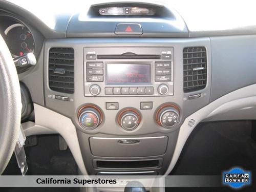 Kia Optima 2010 photo 2