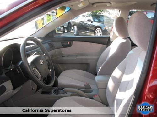 Kia Optima 2010 photo 3