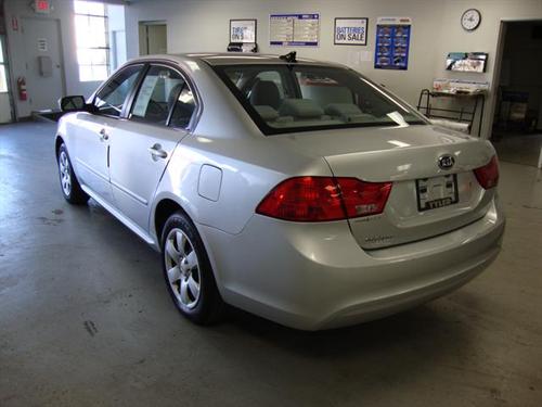 Kia Optima 2010 photo 5