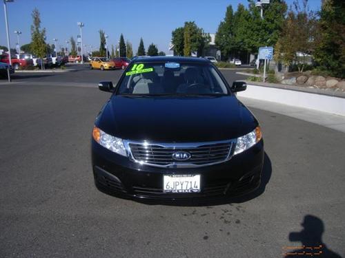 Kia Optima 2010 photo 1