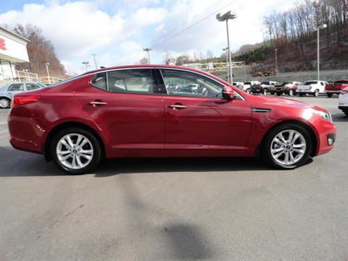 Kia Optima 2011 photo 1