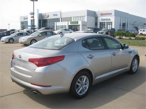 Kia Optima 2011 photo 2