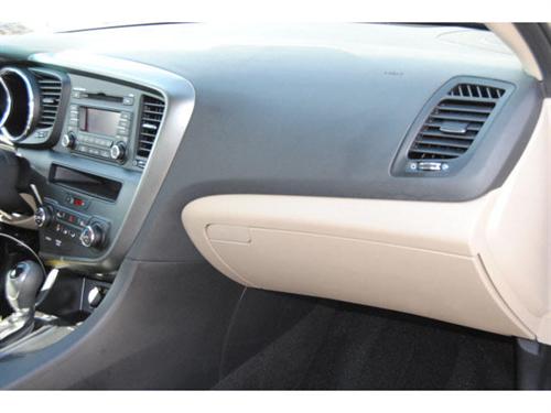 Kia Optima 2011 photo 2