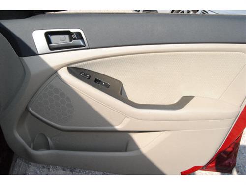 Kia Optima 2011 photo 3