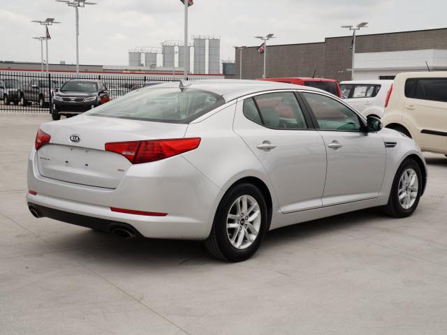 Kia Optima 2011 photo 3