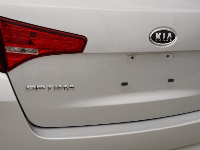 Kia Optima 2011 photo 4