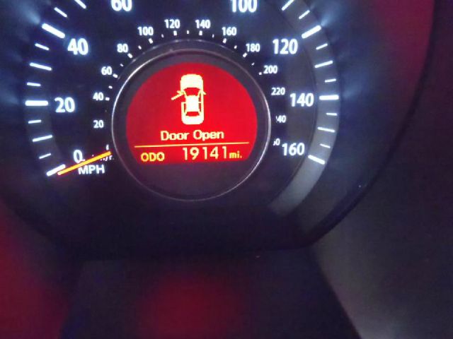 Kia Optima 2011 photo 2