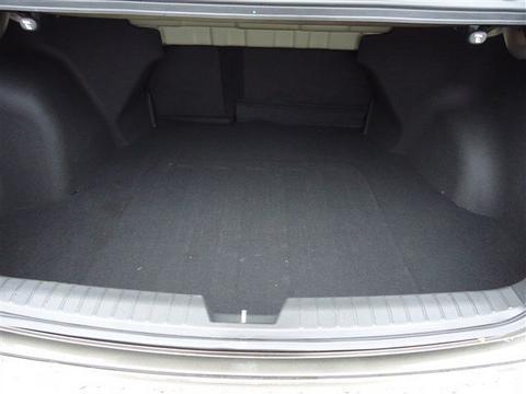 Kia Optima 2011 photo 1