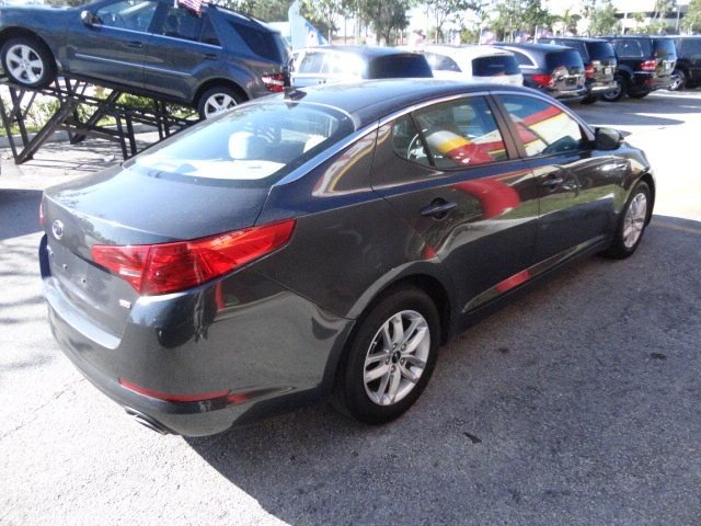 Kia Optima 2011 photo 4