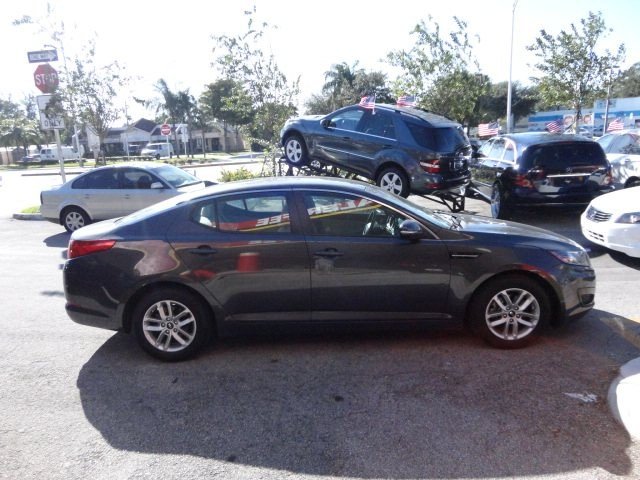 Kia Optima 2011 photo 3