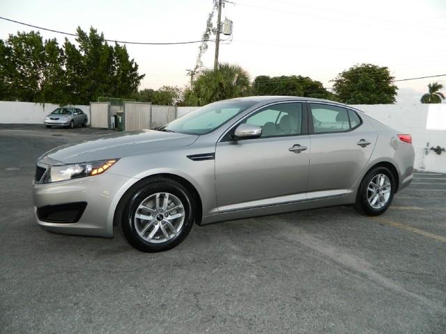 Kia Optima 2011 photo 3