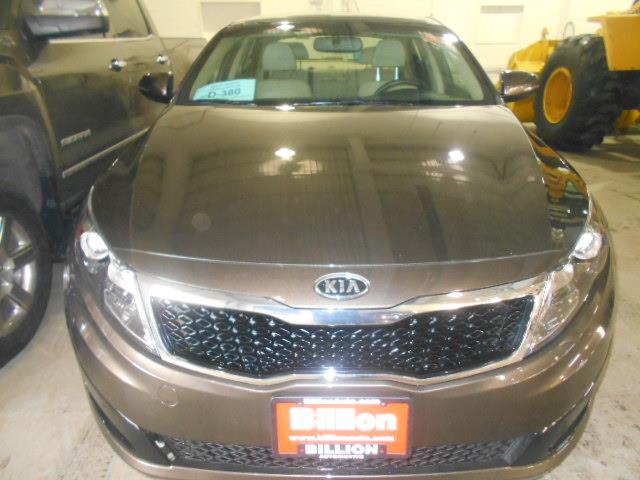 Kia Optima 2011 photo 1
