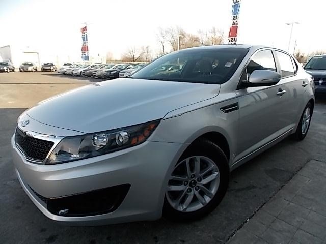 Kia Optima 2011 photo 1