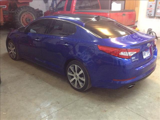 Kia Optima 2011 photo 1