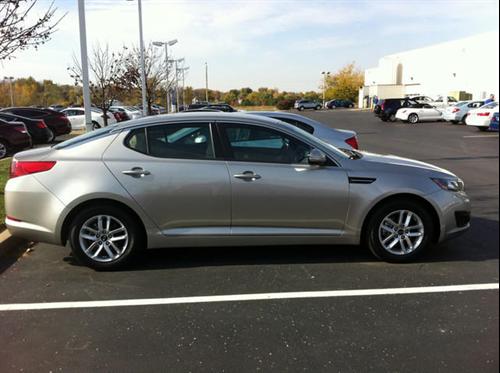 Kia Optima Elk Conversion Van Other