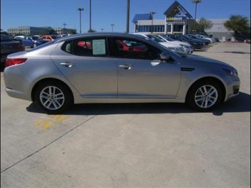 Kia Optima 2011 photo 2