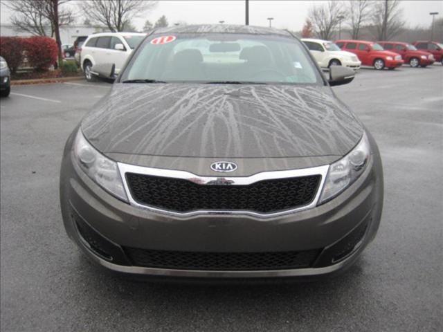 Kia Optima 2011 photo 1