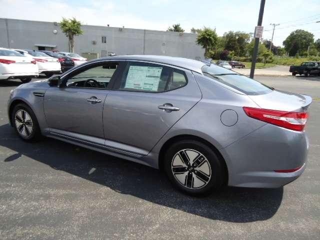 Kia Optima 2011 photo 2