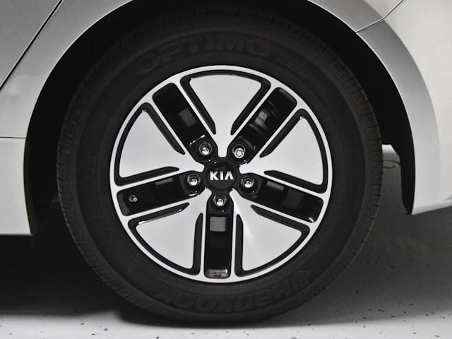 Kia Optima 2011 photo 4