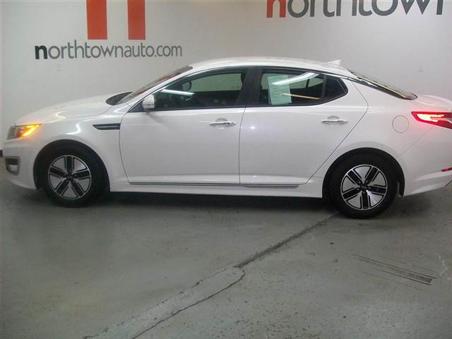 Kia Optima 2011 photo 2
