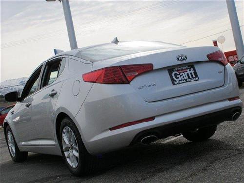 Kia Optima 2011 photo 5