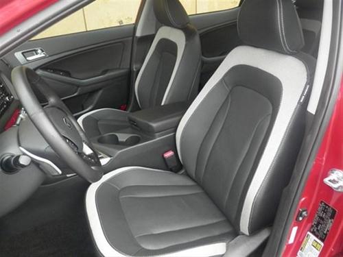 Kia Optima 2011 photo 2