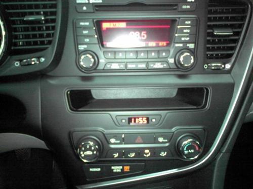 Kia Optima 2011 photo 2
